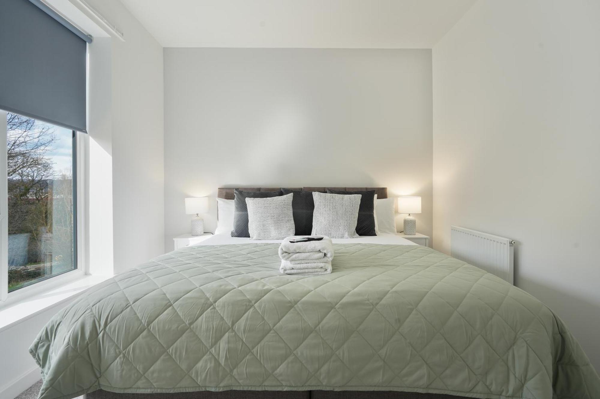 Mersey Way, Spacious 3 Bed Home, Close To Sheffield City Centre & Free Driveway Parking - Perfect For Workers, Groups & Families - Hosted By Stay Host Save Zewnętrze zdjęcie